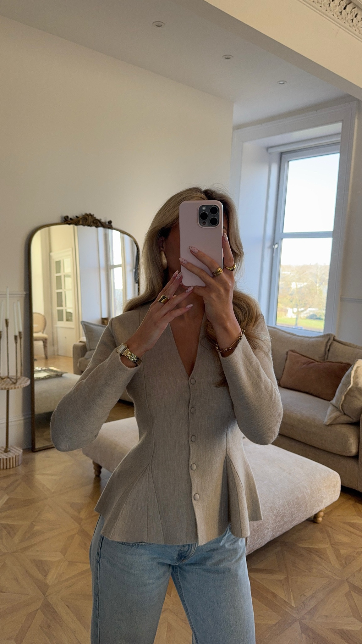 Cinched waist fitted cardigan 🩶