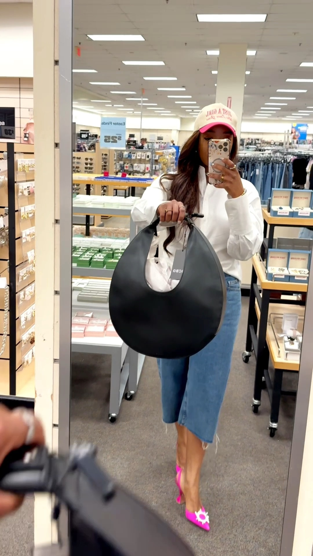 #BohoBag #BCBG 

#LTKootd #LTKgrwm #LTKdayinmylife