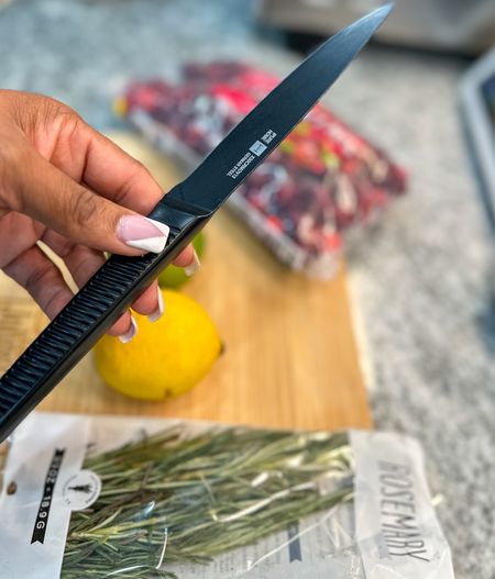 IPUREHOME knife set. Love this set! Used this knife to prep some fruit for my simmering pot. #ipurehome #knives #kitchenware #foodie #home #athomewithDSF #knifeset 

#LTKGiftGuide #LTKhome #LTKSeasonal