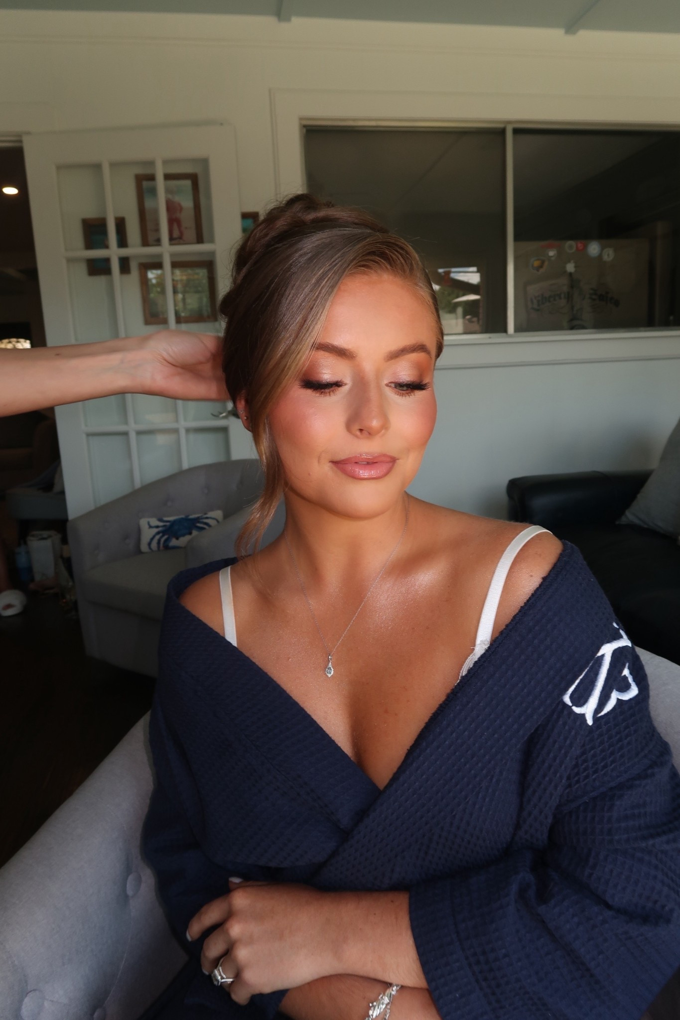 This has been my go to cream shadow for that perfect pop of highlight to the eyes✨

#LTKBeauty #LTKWedding