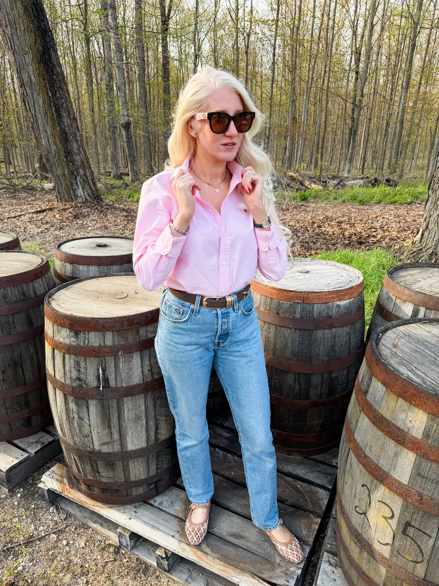 This is another of my casual outfit “uniforms” - always easy, and always looks put together!!! 
Also, the fit of this shirt is perfect!! 

#LTKootd #LTKdayinmylife #LTKSeasonal