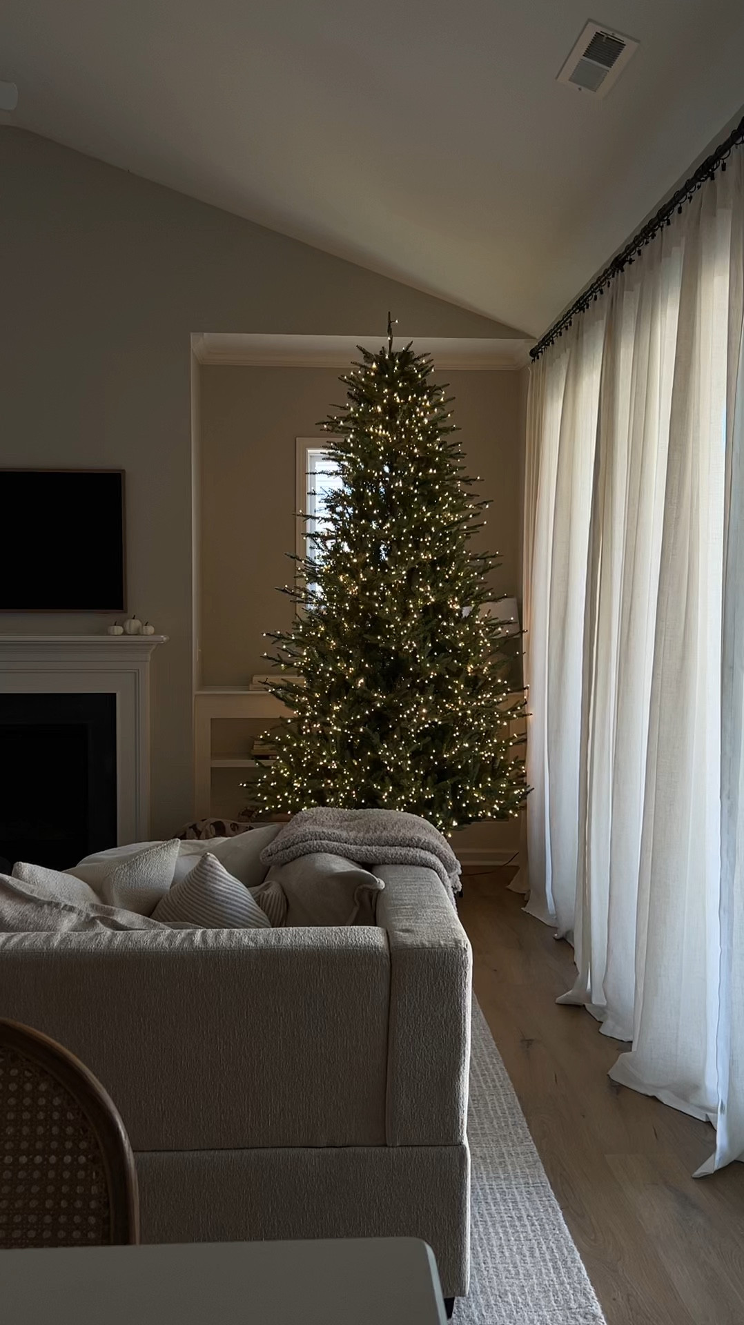 T’S BACK !!!! 🌲✨ Will absolutely sell out again so snag it now if you want it. 🌲: mine is the 9 ft - there’s also a 7.5 and slim option! It has a remote so you can change the lights too. My home depot only had a few left already!! 🏷️ viral grand duchess home depot color changing pre lit Christmas tree

#LTKHoliday #LTKSeasonal #LTKHome