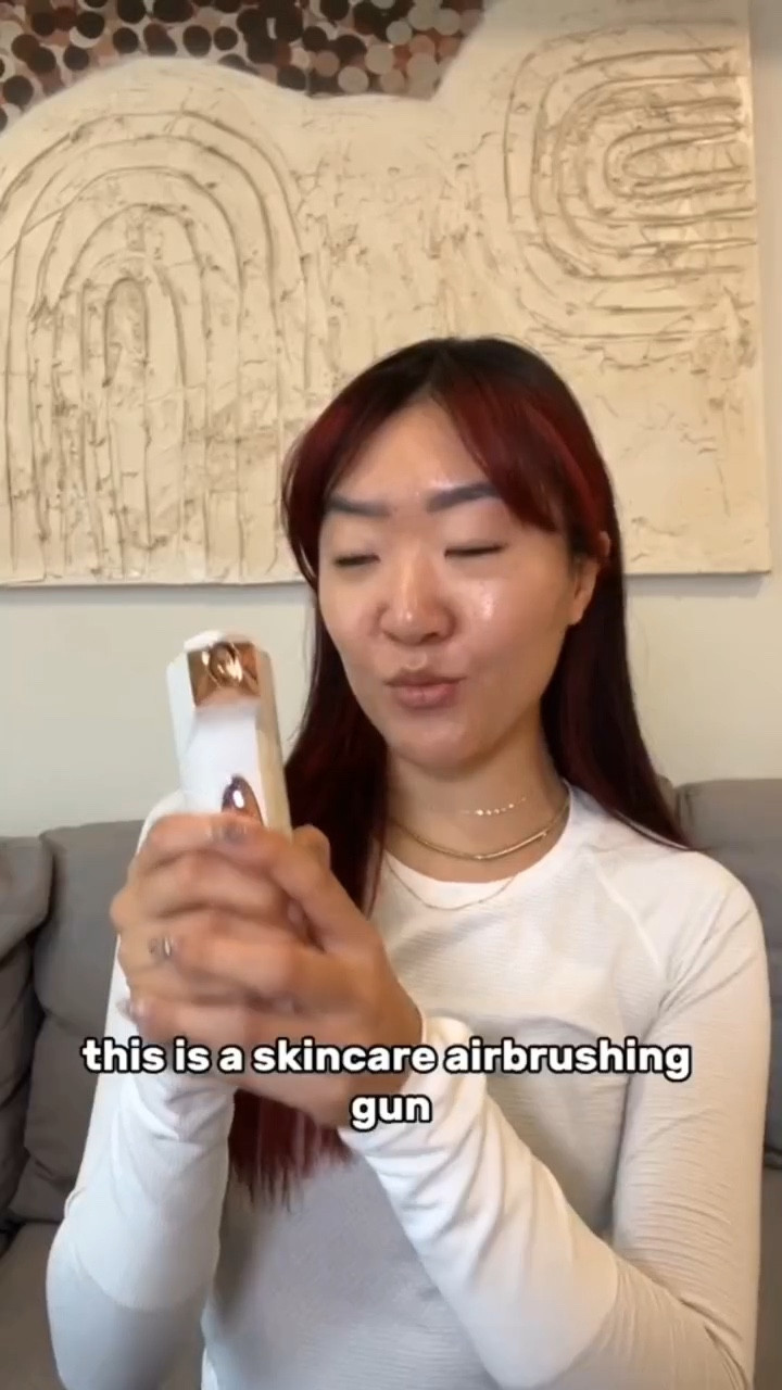 I’ve heard about airbrushing makeup but airbrushing skincare ?!!!

#LTKbeauty