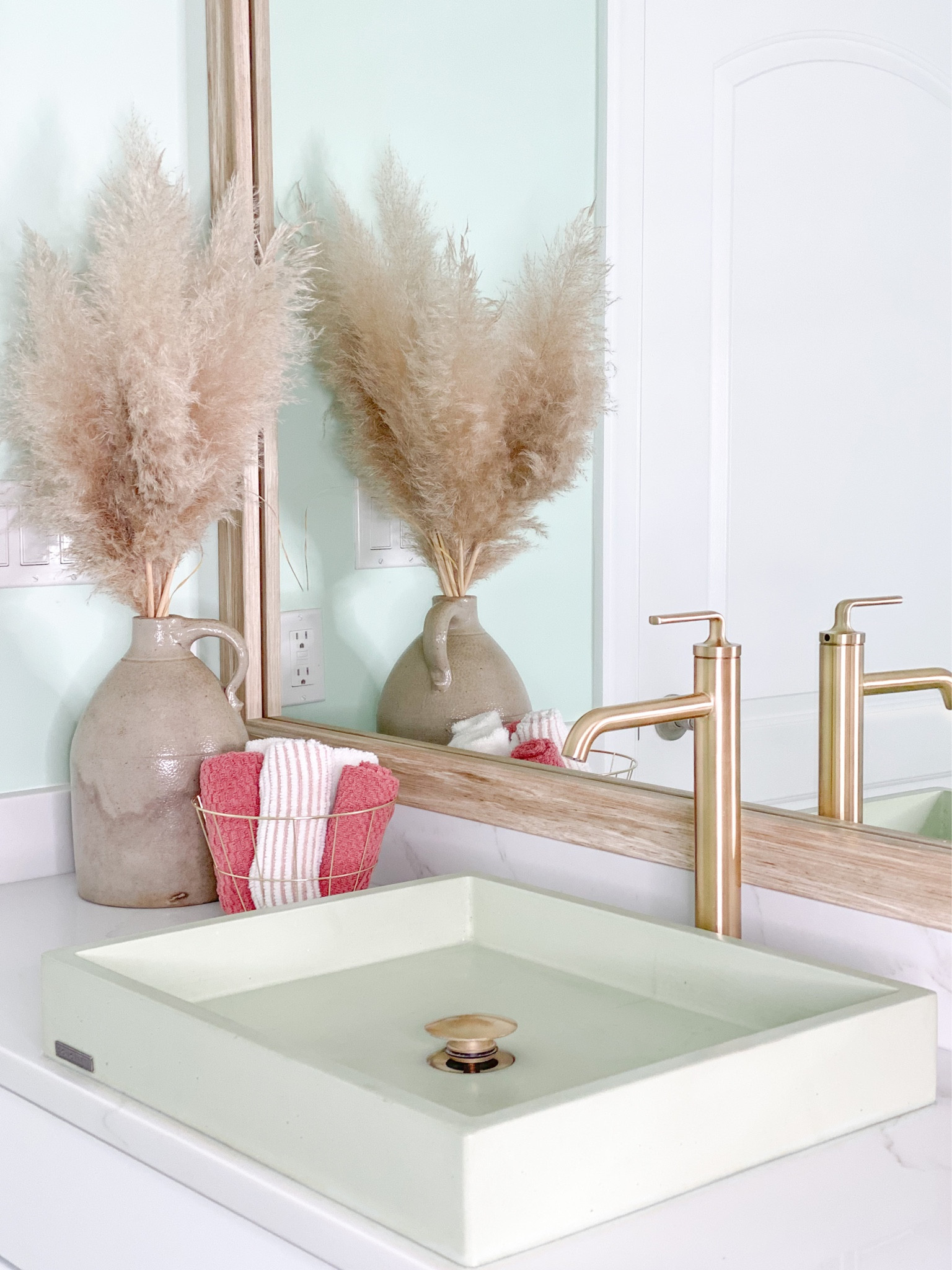 Bathroom Reno in Ocean City, MD #ginadragodesign #interiordesign #concretti

#LTKhome #LTKSeasonal #LTKfamily