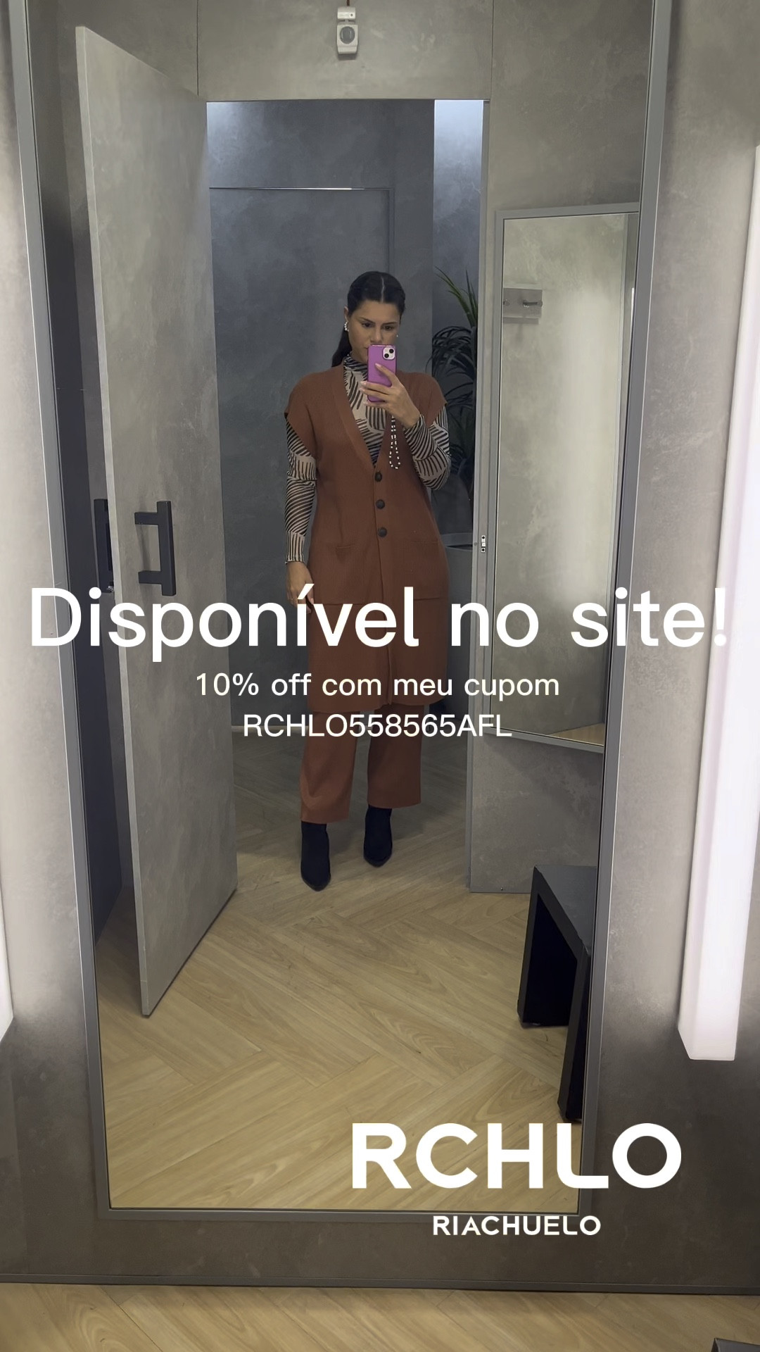 Novidade na @riachuelo site e app !!🚨 10% off usando meu cupom RCHLO558565AFL #SomosRchlovers

Referência das peças:
Suéter Ref: 14764032003
Calça Ref: 14738155001


#LTKbrasil