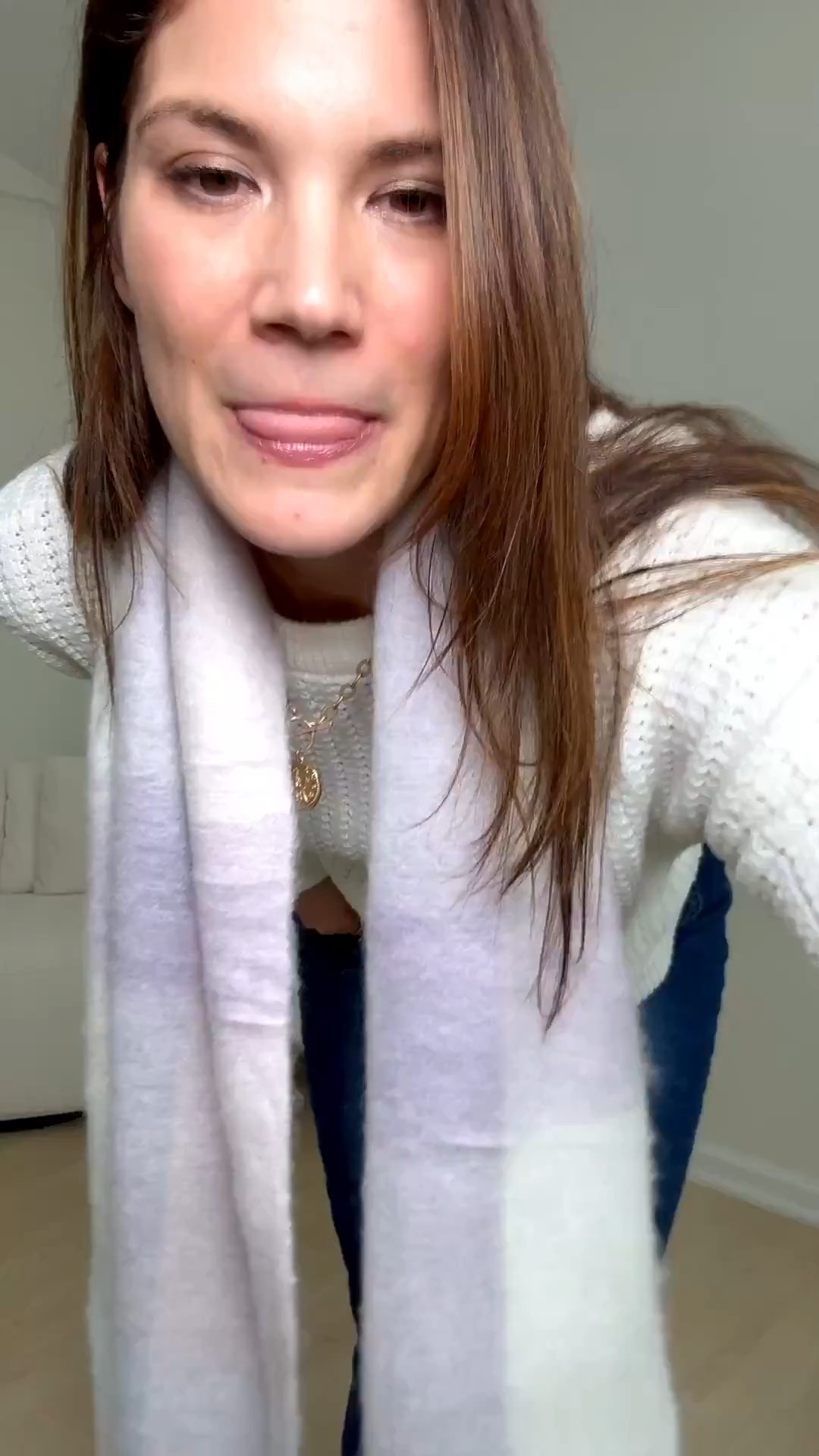 I am obsessed with this scarf. It’s itch-free and the pastel colors are so pretty! 

Scarf, Cozy winter fashion, Warm winter fashion, Winter finds, Colorful scarf, Cardigan, sweater, Stang and co

#LTKSeasonal #LTKValentine #LTKootd