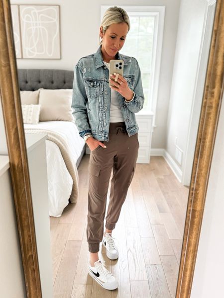 Casual outfit idea! Such great basics for spring and summer! These pieces can be styled so many ways! 

Denim jacket, cargo pants, joggers, casual look, travel outfit, errands outfit 

#LTKTravel #LTKStyleTip #LTKFindsUnder50