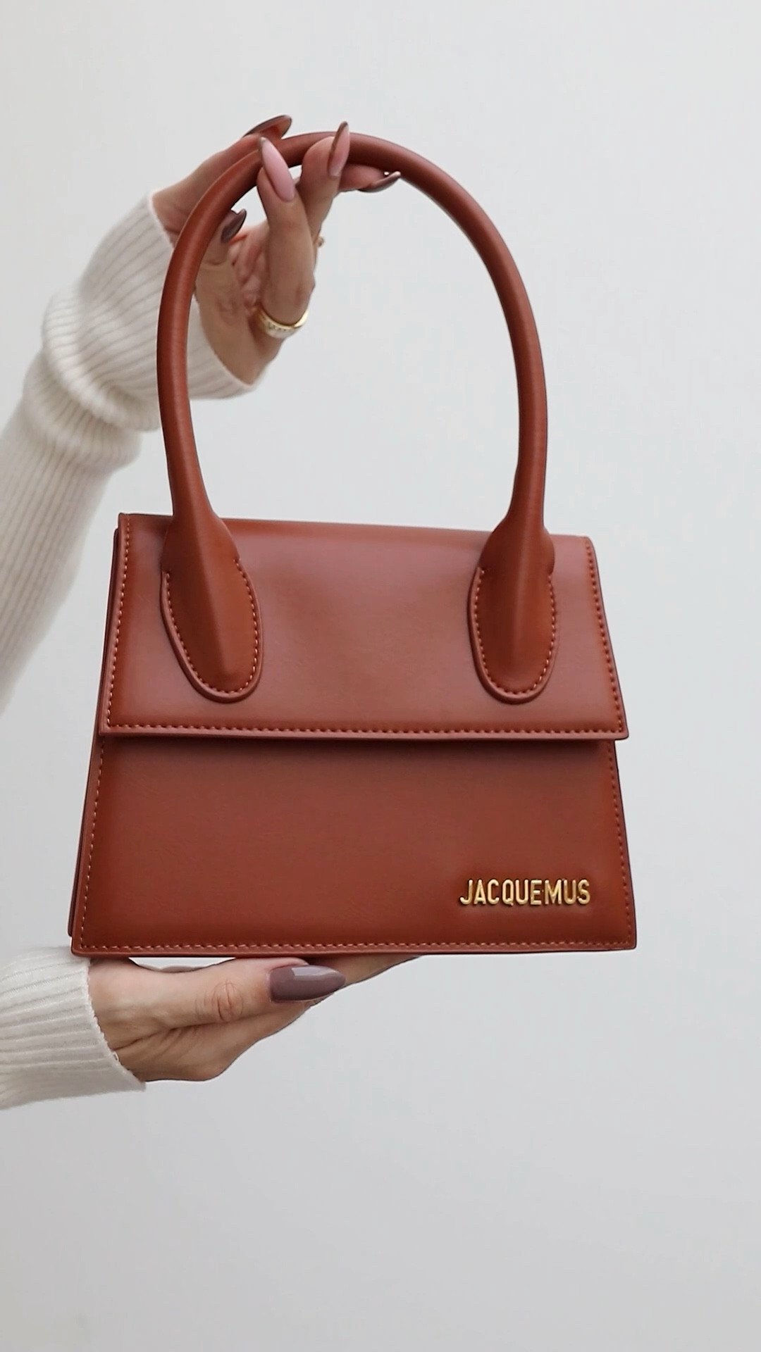 Jacquemus le chiquito dupe sale