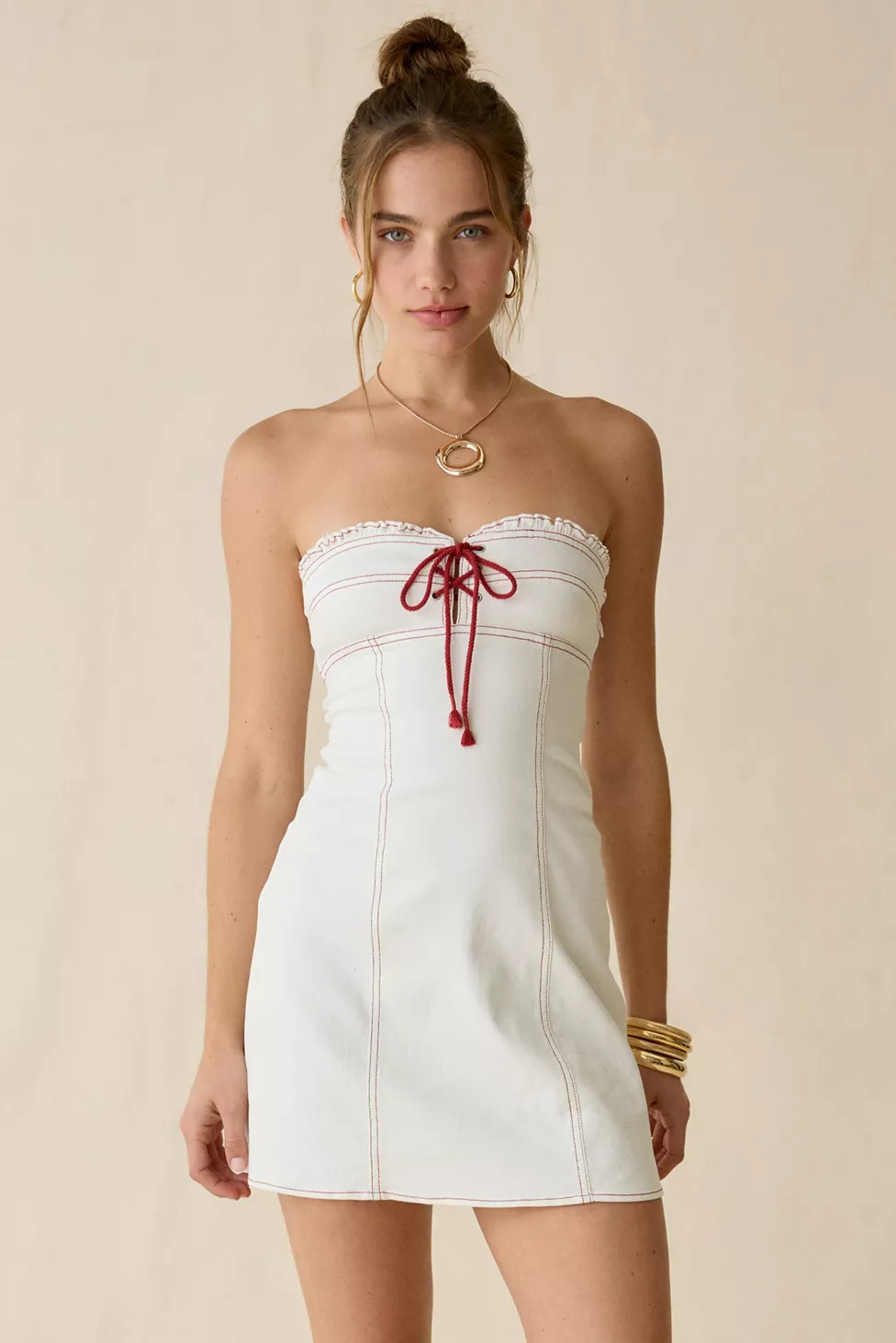 BDG Surfs Up Lace-Up Strapless Denim Mini Dress | Urban Outfitters (US and RoW)