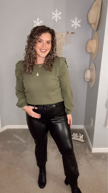 Midsize winter date night outfit 🎄✨🖤
Ruffle green sweater + cropped leather pants with black booties 
Top: L 
Bottoms: 12
#ootn #datenightoutfit #sweater #amazonfinds #leather #fauxleather #leatherpants #winteroutfits #winterfashion #curvystyle #midsizeoutfits #boots #booties 

#LTKHoliday #LTKSeasonal #LTKcurves