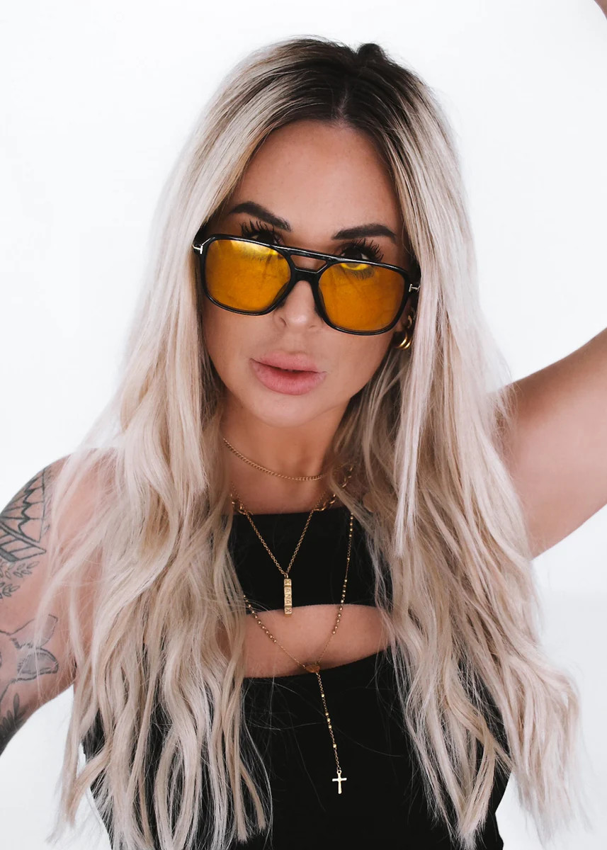 SIGNED OUT STATEMENT SUNGLASSES | Pebby Forevee