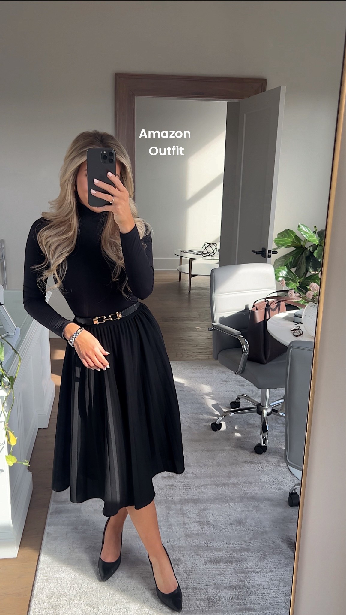 This black midi skirt and black bodysuit combo is soooo good for the office! Loving this sleek affordable office outfit from Amazon! Wearing XS! 

Amazon fashion, workwear, black work outfits, midi skirt, winter office outfits 

#LTKWorkwear #LTKootd #LTKFindsUnder50