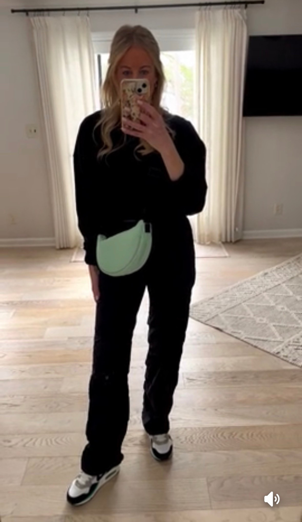 The ultimate mom-uniform, but make it elevate-your-everyday. ✨ 👇

Let’s be real: as a mom of four, my daily wardrobe has to be functional, but I still want to feel put-together. 

Today, I’m sharing two of my absolute holy grail pieces that are currently on MAJOR sale!

1️⃣ The Amazon Active Pants: These are the ultimate Lululemon dupes. 

2️⃣ The Free People Sling Bag: My ride-or-die bag is officially 40% off right now! 

Standard shipping is fast, but these deals won't last long.

#LTKdayinmylife #LTKOver40 #LTKSaleAlert