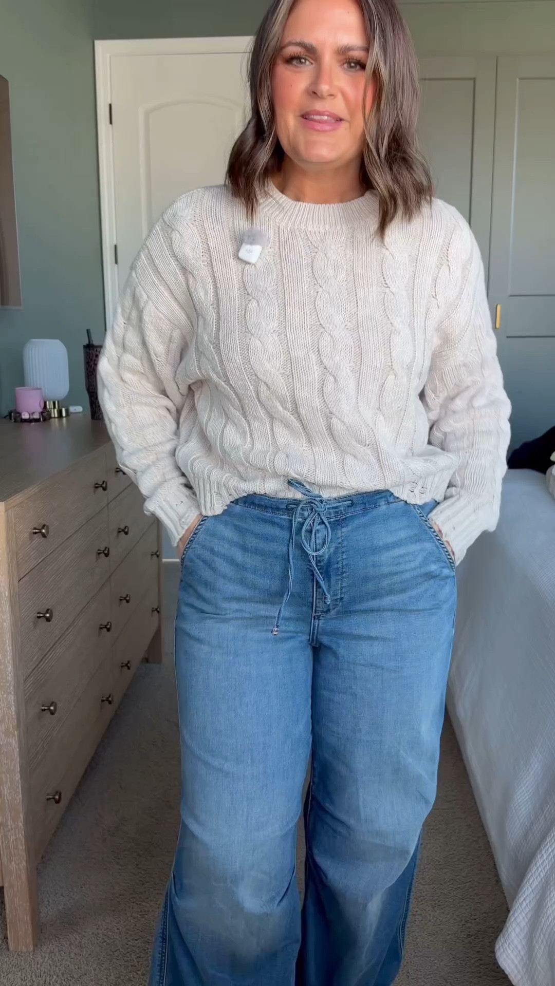 Never miss a denim sale at @American Eagle Outfitters - these are 40% off!! Such fantastic closet staples going into fall and winter!

I’m in a 12 regular for the cutoff curvy stovepipe, and 12 Long for all other jeans
*and for the versatile leg style jeans I’m in a large - very generously sized 

#aepartner #aejeans