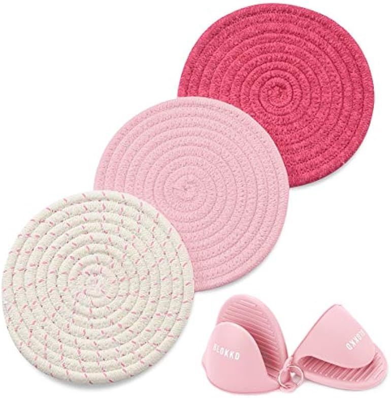 Pot Holders and Oven Mitts 5pcs Set, Kitchen Trivets Heat Resistant Hot Pads 100% Cotton Coaster Tri | Amazon (US)