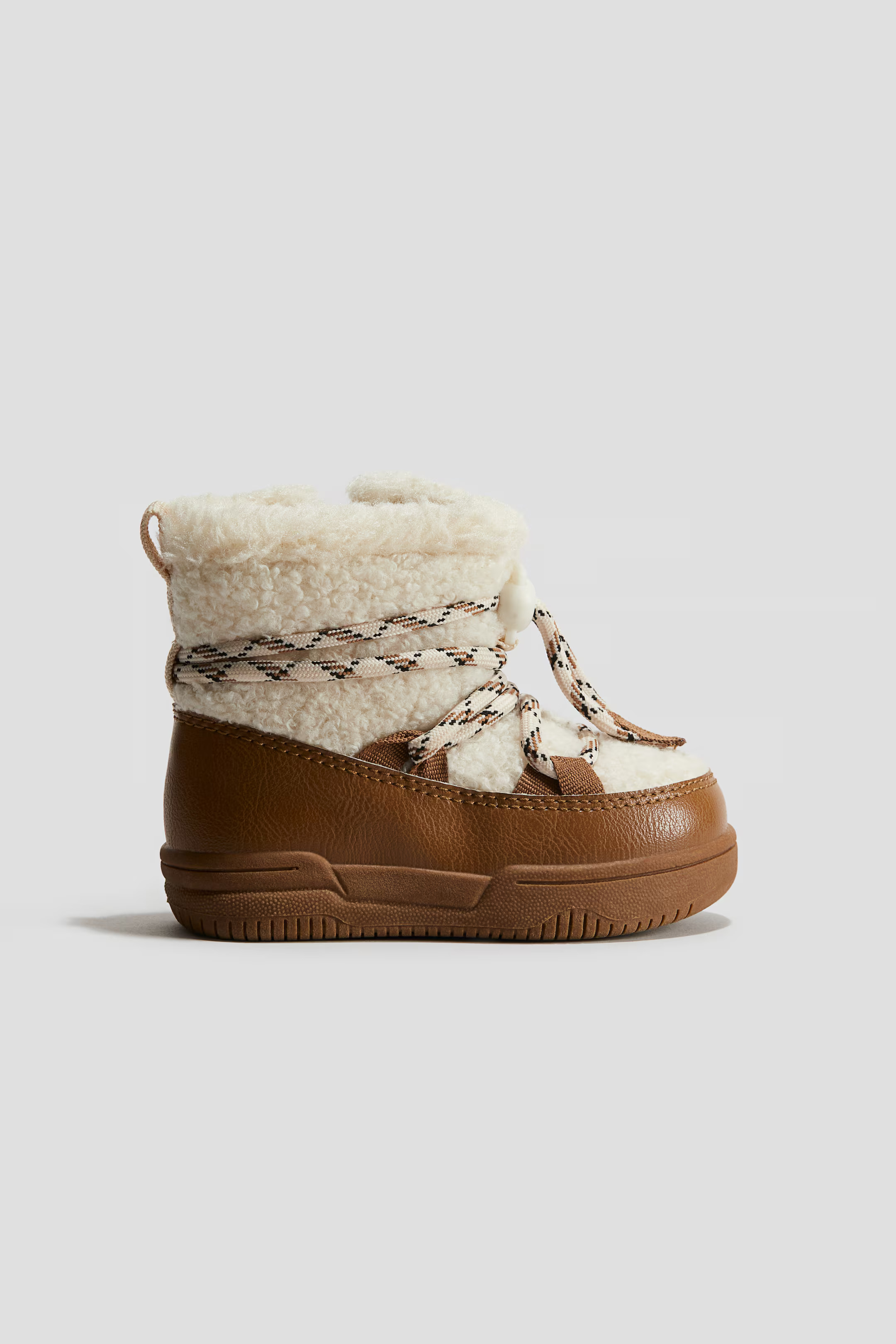 Teddy snow boots | H&M (US + CA)