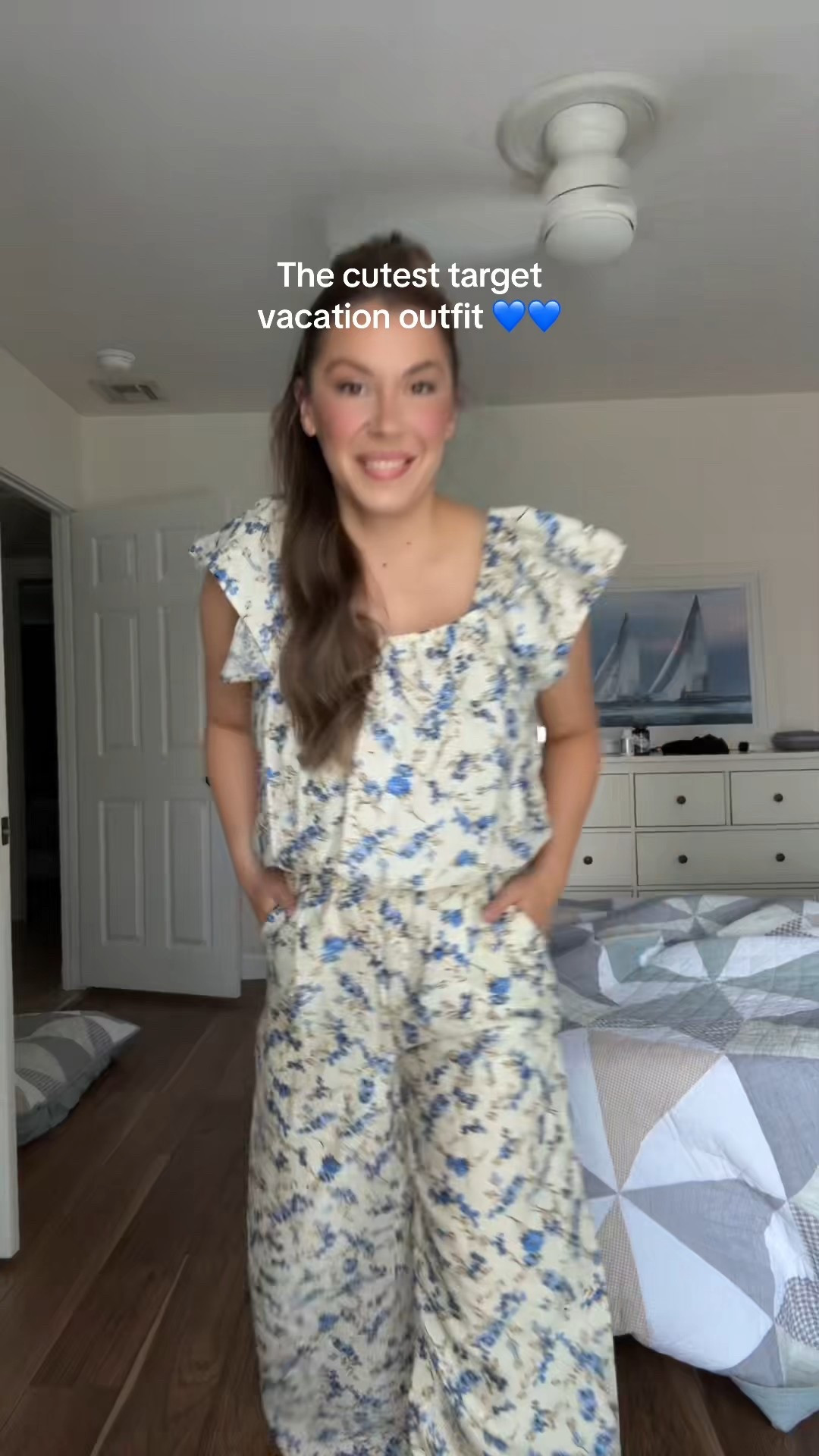 5’2. Small on top and bottom  