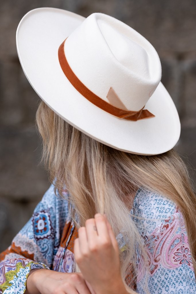 Val White Diamond Hat | Red Dress 