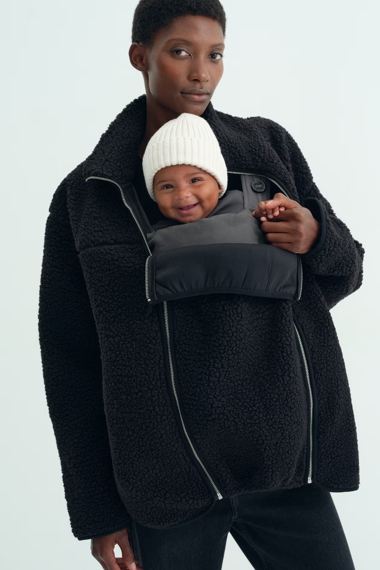 MAMA Before & After Babywearing Fleece Jacket | H&M (US + CA)
