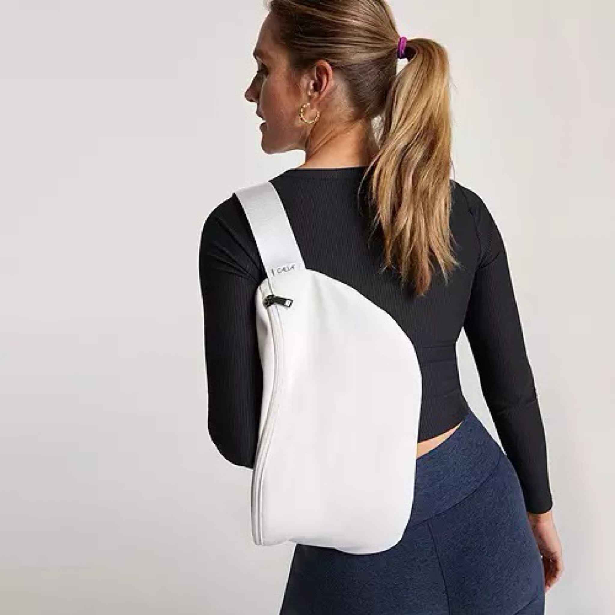 Going going gone! Calia oversized sling bag under $15 plus free shipping!

Calia. Dicks. Sling bag. Bum bag. It bag. Going going gone. Gift idea.

#LTKfindsunder50 #LTKitbag #LTKsalealert