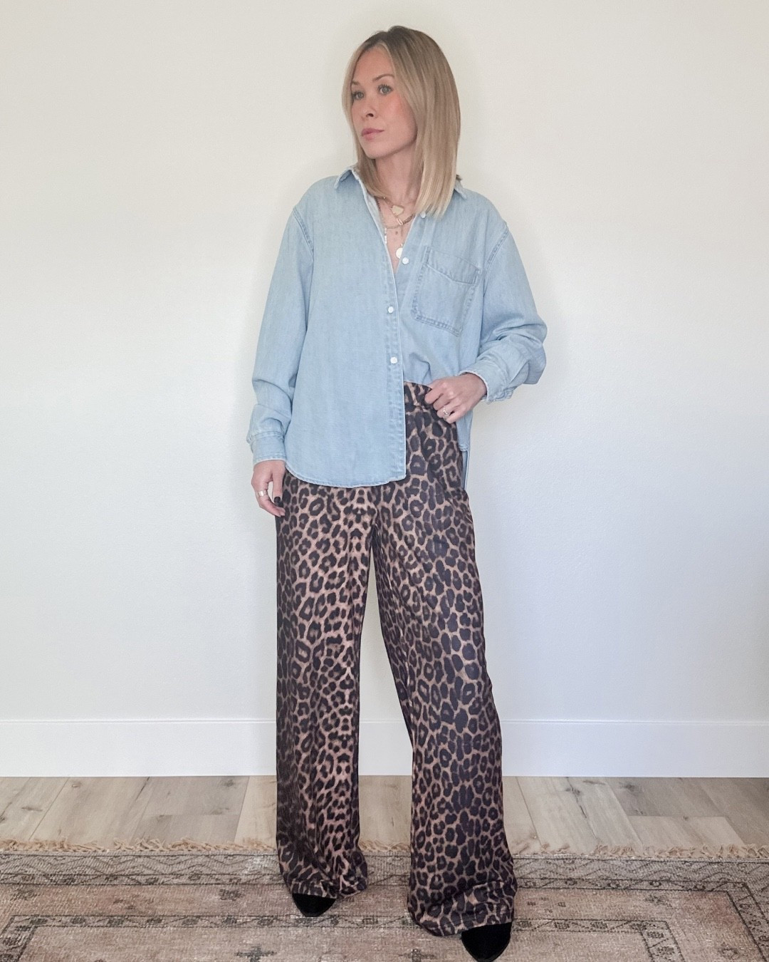 Wearing size XS (long) in the pants, but I probably should’ve gotten the regular length. I’m 5’5” for reference 🤎 size M in the chambray top 

#LTKFindsUnder50 #LTKootd