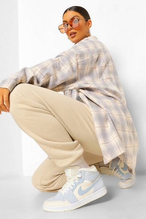 Oversized Flannel Shirt | Boohoo.com (US & CA)