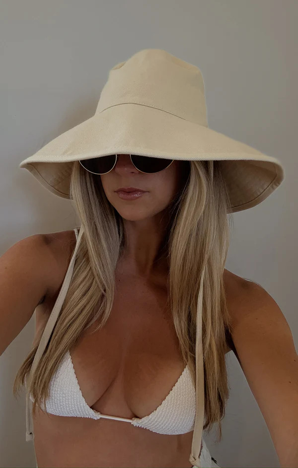 Lack of Color Holiday Bucket Hat ~ Beige Canvas | Show Me Your Mumu
