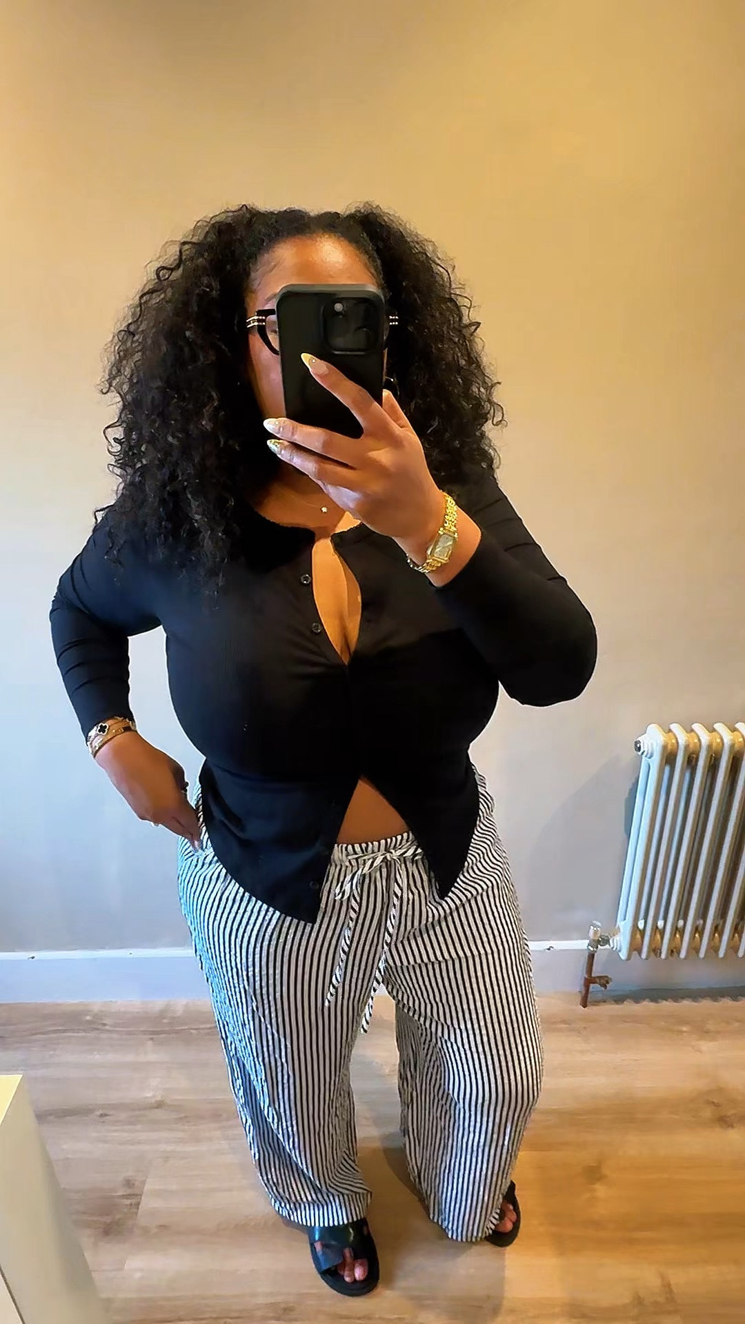 I fear these pants are about to become my whole summer personality
comfy,
lightweight, easy to throw on & somehow still make an outfit look cute.

#LTKPlusSize #LTKMidsize #LTKSaleAlert