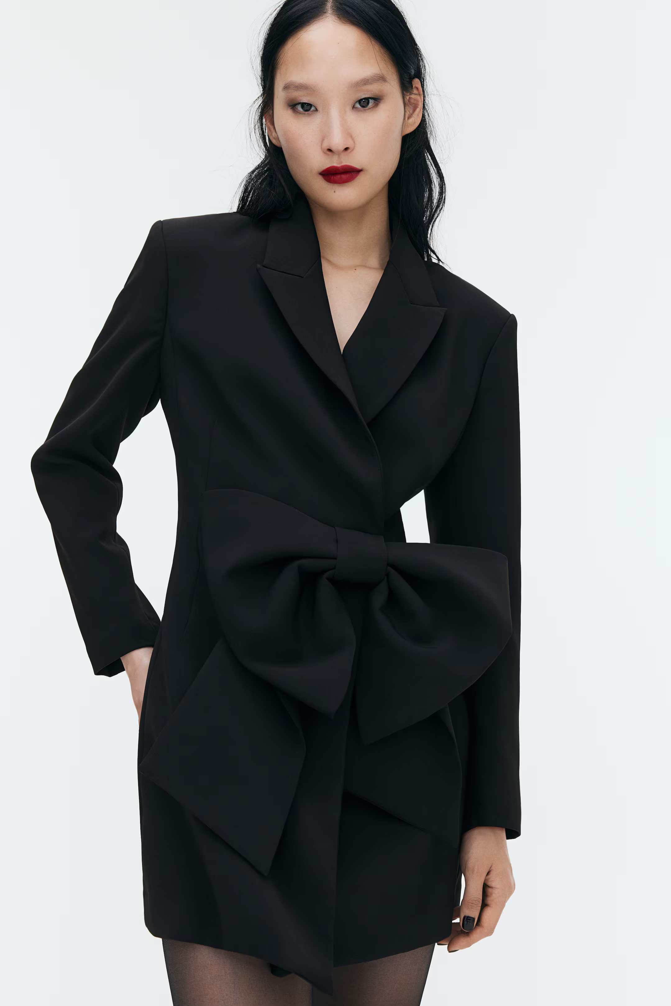 Bow-front blazer dress - Schwarz - Ladies | H&M AT | H&M (DE, AT, CH, NL, FI)