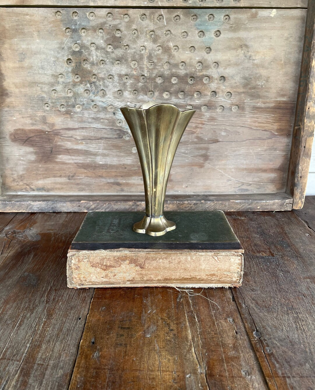 Vintage Scalloped Brass Bud Vase - Etsy | Etsy (US)