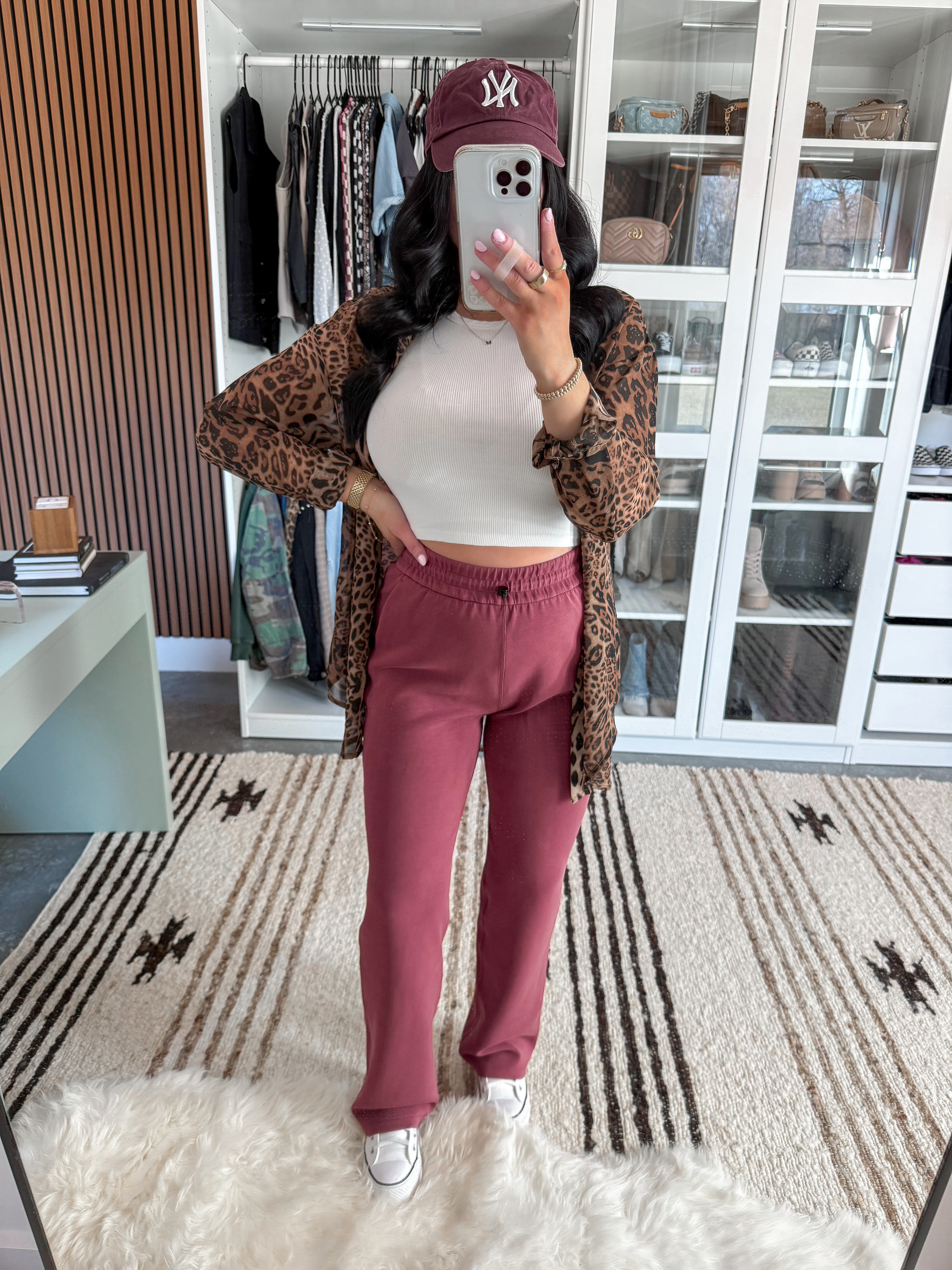 Tank Top - xs
Bralette - medium
Blouse - small
Sweatpants - small tall

Burgundy and leopard print paired together is elite in my opinion. 🐆 I love this super soft activewear pants (I need to get more colors!) I paired them with this basic white cropped tank top, this oversized leopard print blouse, a burgundy baseball hat & my white leather platform converse sneakers! 

 

 

#LTKootd #LTKPetite #LTKBump