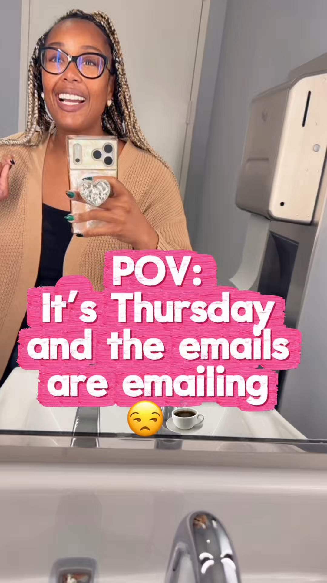 Happy Thursday from paradise ✨ aka the office 😂

Clocked in, under-caffeinated, and still trying to figure out why every “quick question” turns into a whole meeting. But at least the outfit is cute 💅🏽

Workwear details linked on my LTK 🖤 comfy, polished, and realistic for us corporate girlies trying to survive until Friday. Tap through before sizes sell out.

#LTKPlusSize #LTKWorkwear #LTKdayinmylife