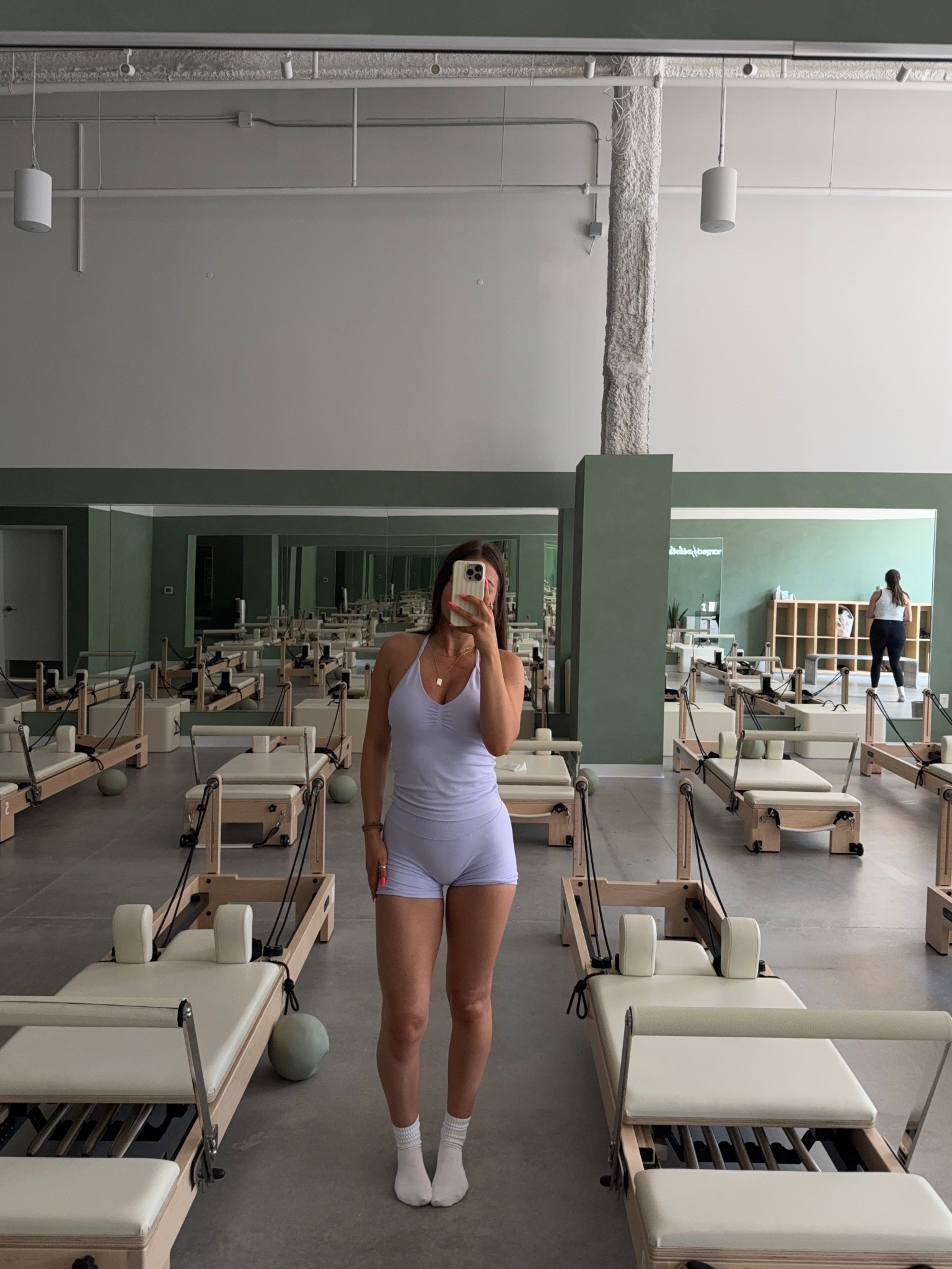 low impact workout set
i wear a size small 