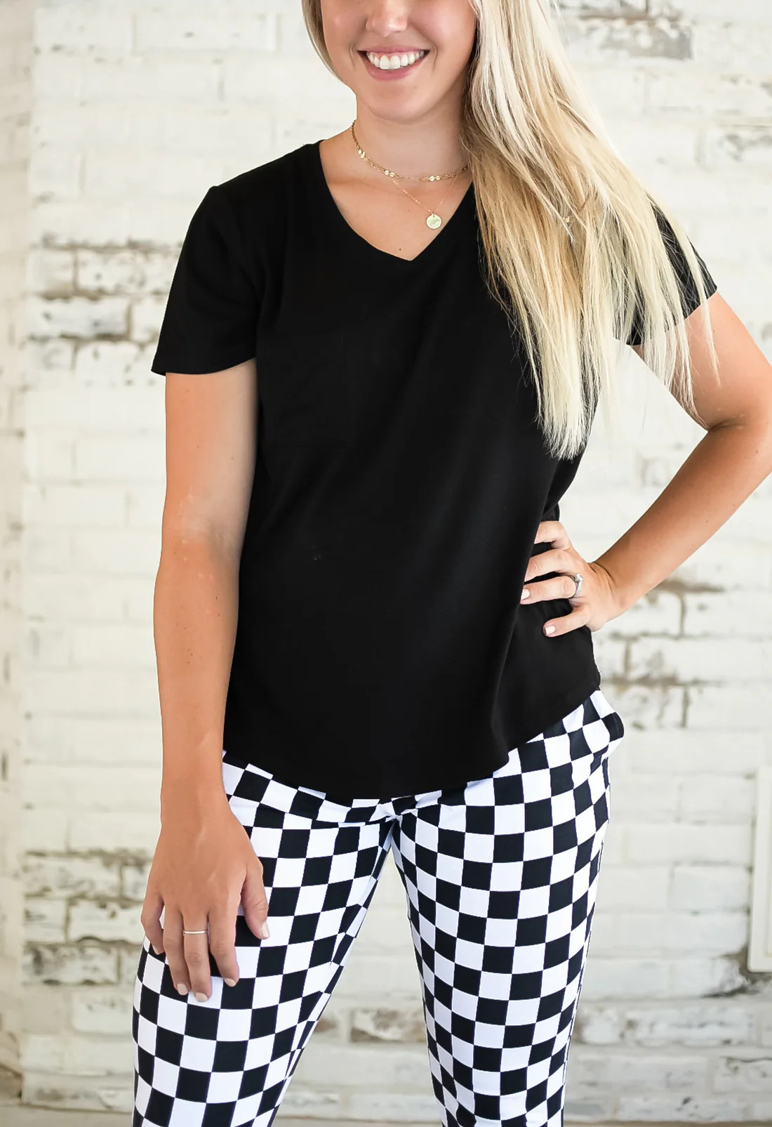 MAMA V-NECK- Midnight | millie + roo