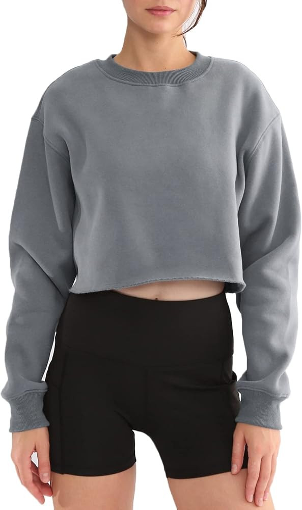 Amazhiyu Women' s Pullover Cropped Sweatshirt Crew Neck Long Sleeve Fleece Crop Tops | Amazon (US)