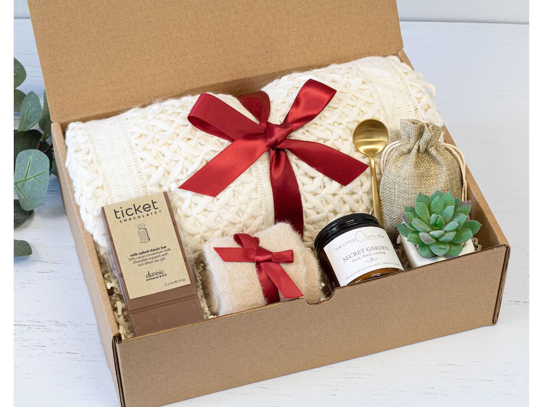 Warm and Cozy Gift Box With Blanket Employee Appreciation - Etsy | Etsy (US)
