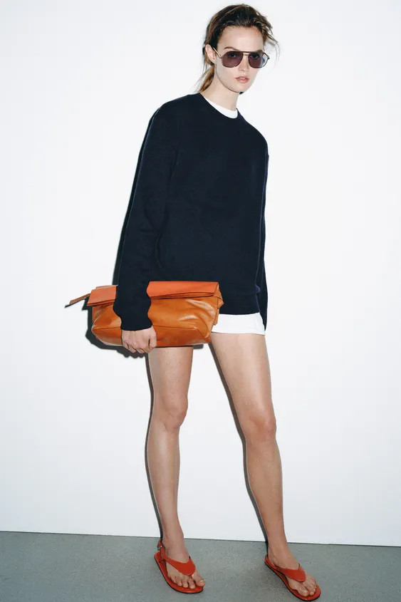 LEATHER FLAP CLUTCH | Zara UK