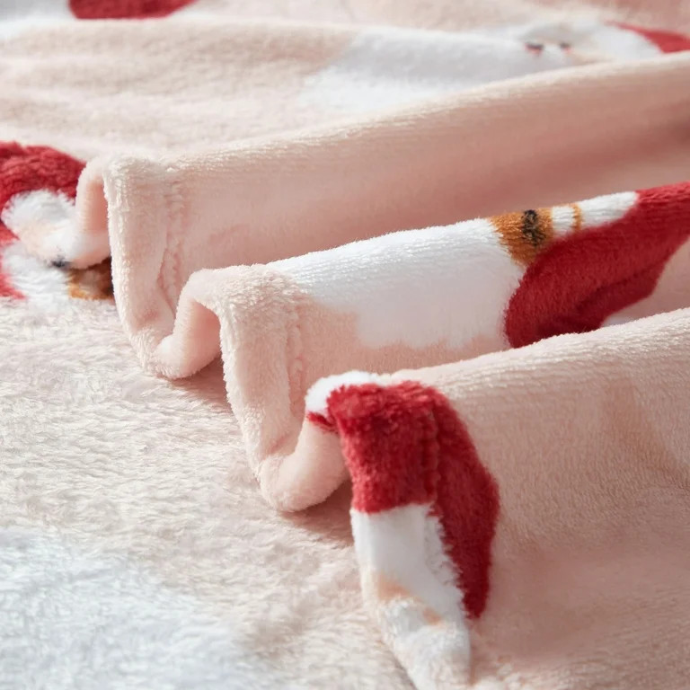 Holiday Time Cozy Christmas Plush Santa Throw Blanket, Standard Size, All Ages - Walmart.com | Walmart (US)