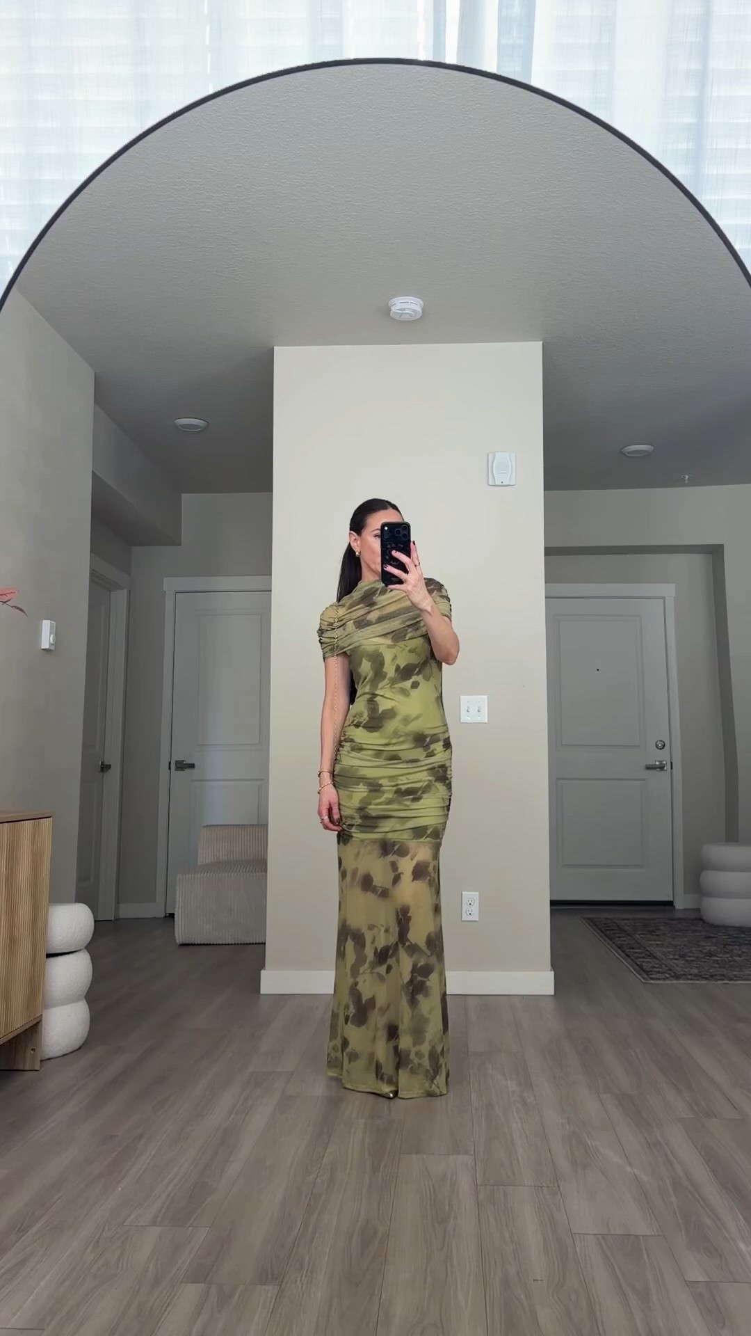 Spring wedding guest dress.   Also comes in red.  Love the high neck.  Ultra comfortable.  Don’t need shape wear as it sucks you in.  Highly recommended 