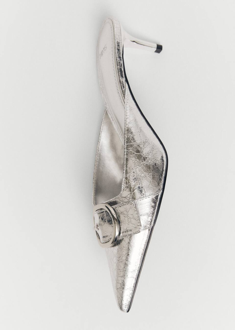 Metallic heeled shoe with buckle -  Woman | Mango Canada | Mango Canada