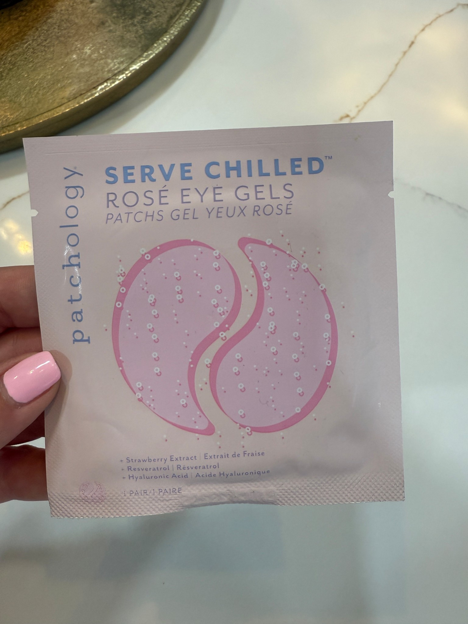 These Serve Chilled Rosé Eye Gels are a mini spa moment you can do anywhere. I keep mine in the fridge and pop them on when my under-eyes need a boost — especially after long days or little sleep. Packed with hyaluronic acid, resveratrol, and strawberry extract 🍓✨

#EyeGels #Patchology #UnderEyeCare #LTKSkincare #LTKBeauty #MorningRoutine #SelfCareEssentials #microinfluencer #viral #teamwork #content #contentcreator #goviral

#LTKBeauty