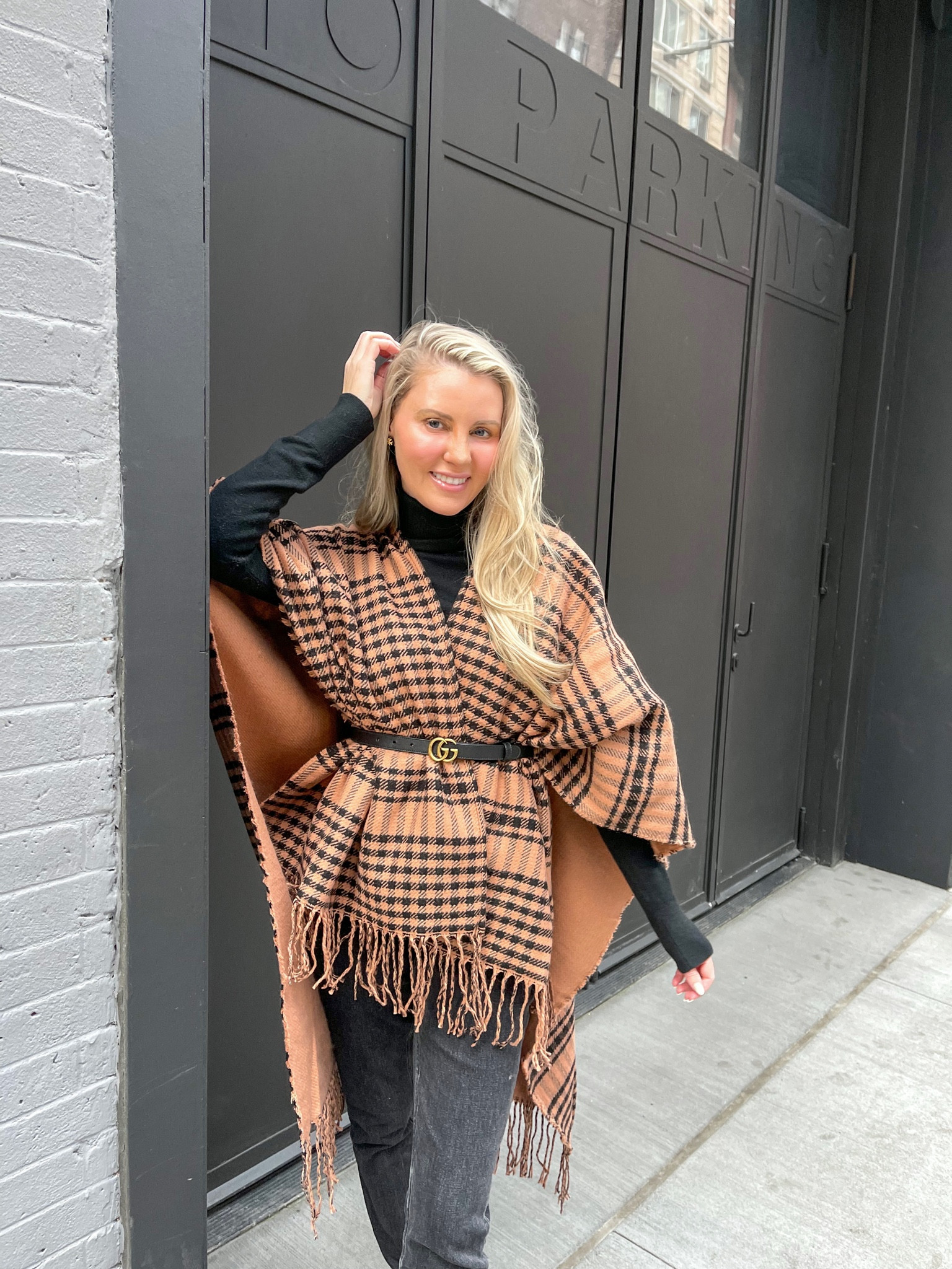Cozy plaid poncho!

Winter outfit, skinny belt, black jeans, turtleneck, pink lily 

#LTKSeasonal #LTKstyletip #LTKunder100