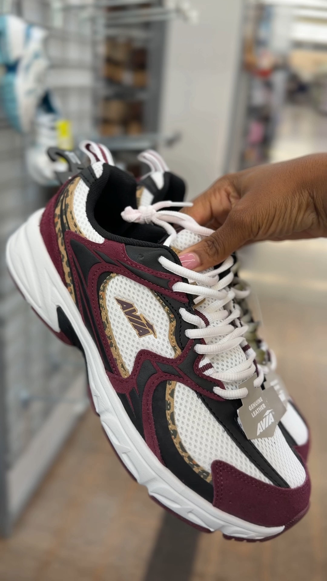 Avia never lets me down! Great job, Walmart!
#AKCESSME #walmart #sneakers #AVIA