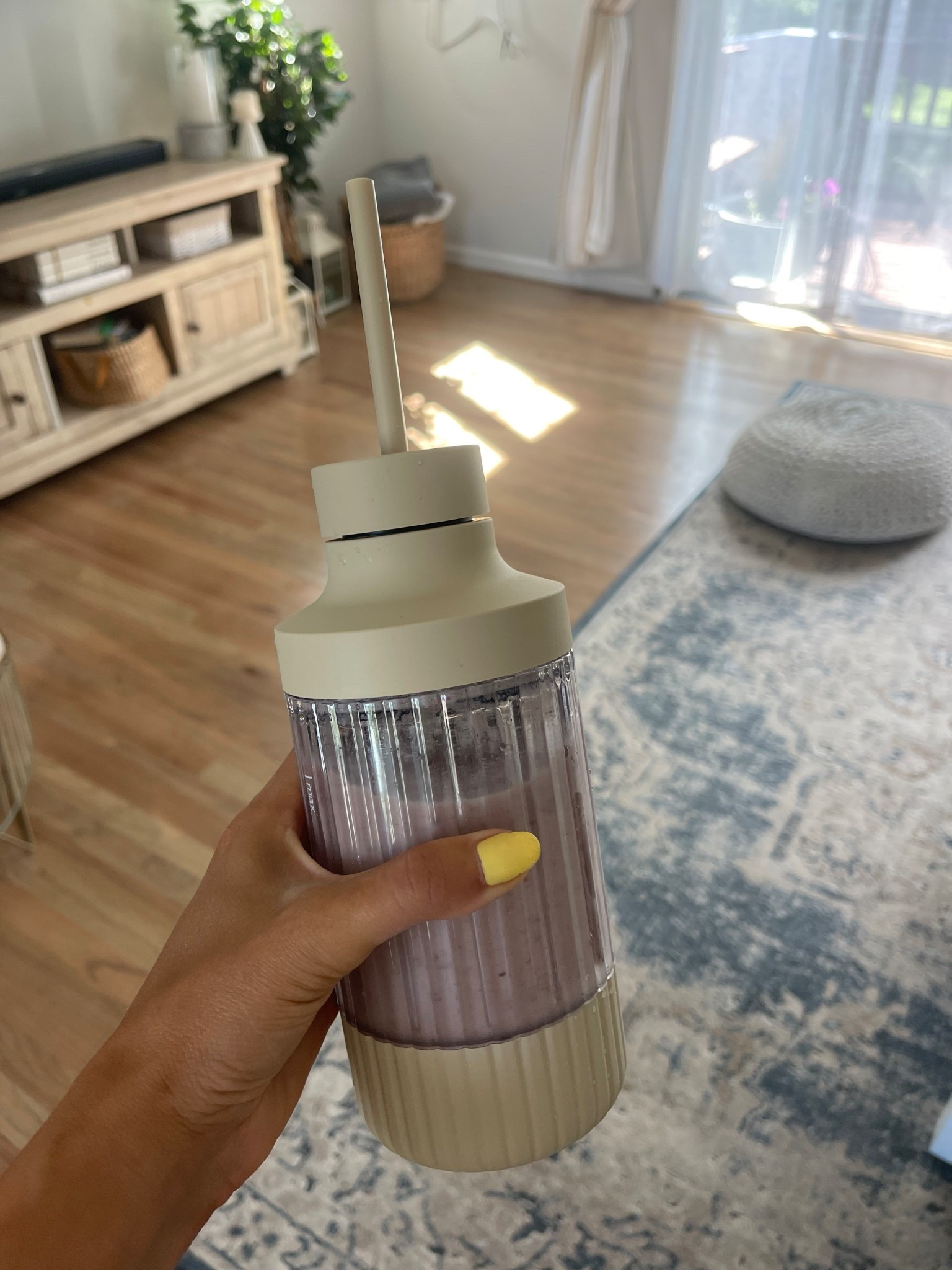 Love this small but mighty blender. Smoothies are super creamy and the blender is compact oh the counter. Swap the top and take to go with a straw✨

#LTKHome #LTKFamily #LTKActive