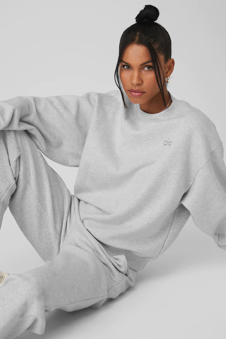 Accolade Crew Neck Pullover | Alo Yoga (US)
