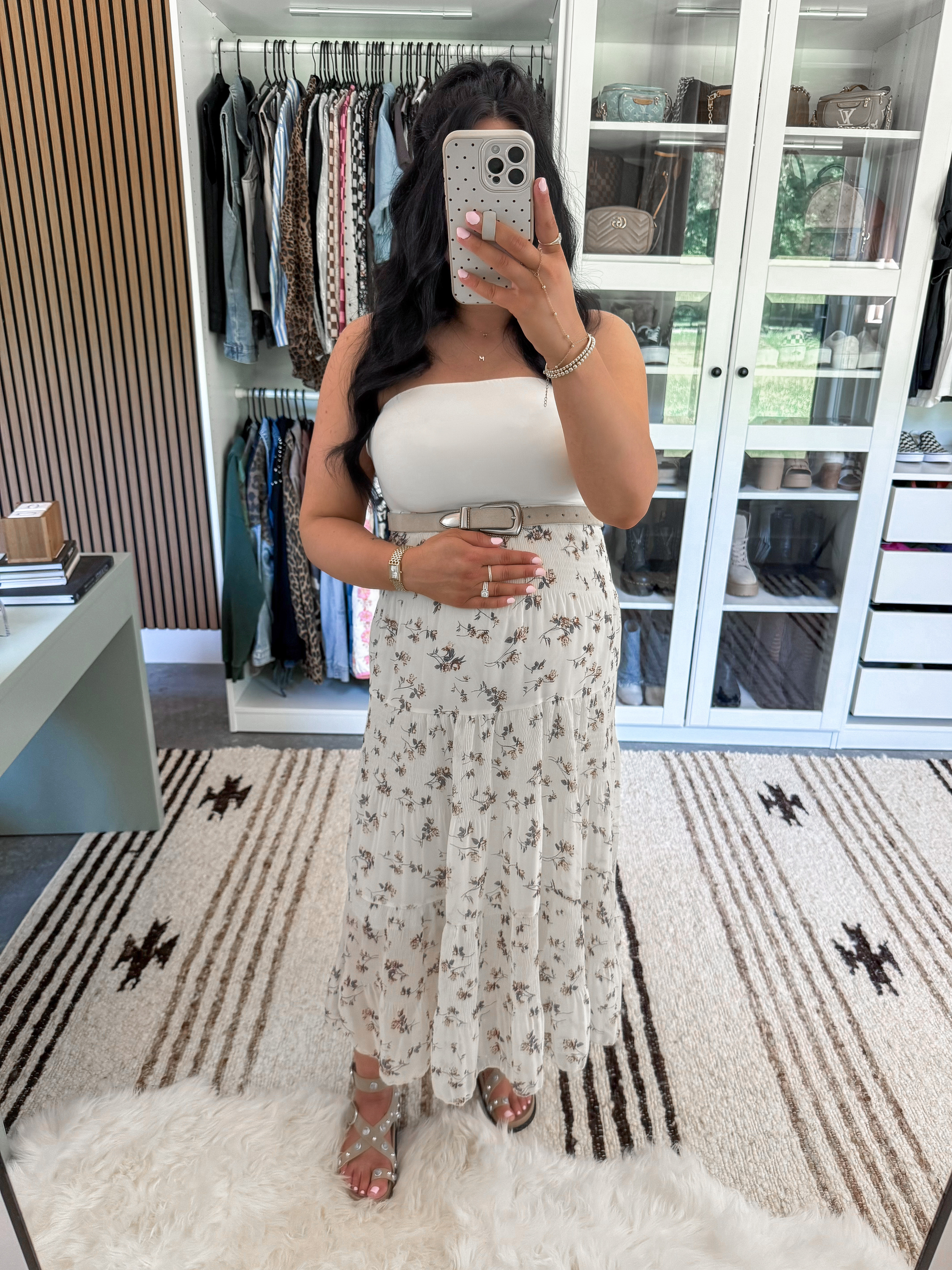 Bump Friendly Summer Outfit 🤍

Tube Top - small
Belt - small
Skirt - small (flower 203 option)

*I also linked another belt option since my exact one is currently sold out!

 

 #LTKootd #LTKSeasonal #LTKBump