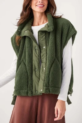 FP Movement Scout it Out Fleece Vest | Social Threads