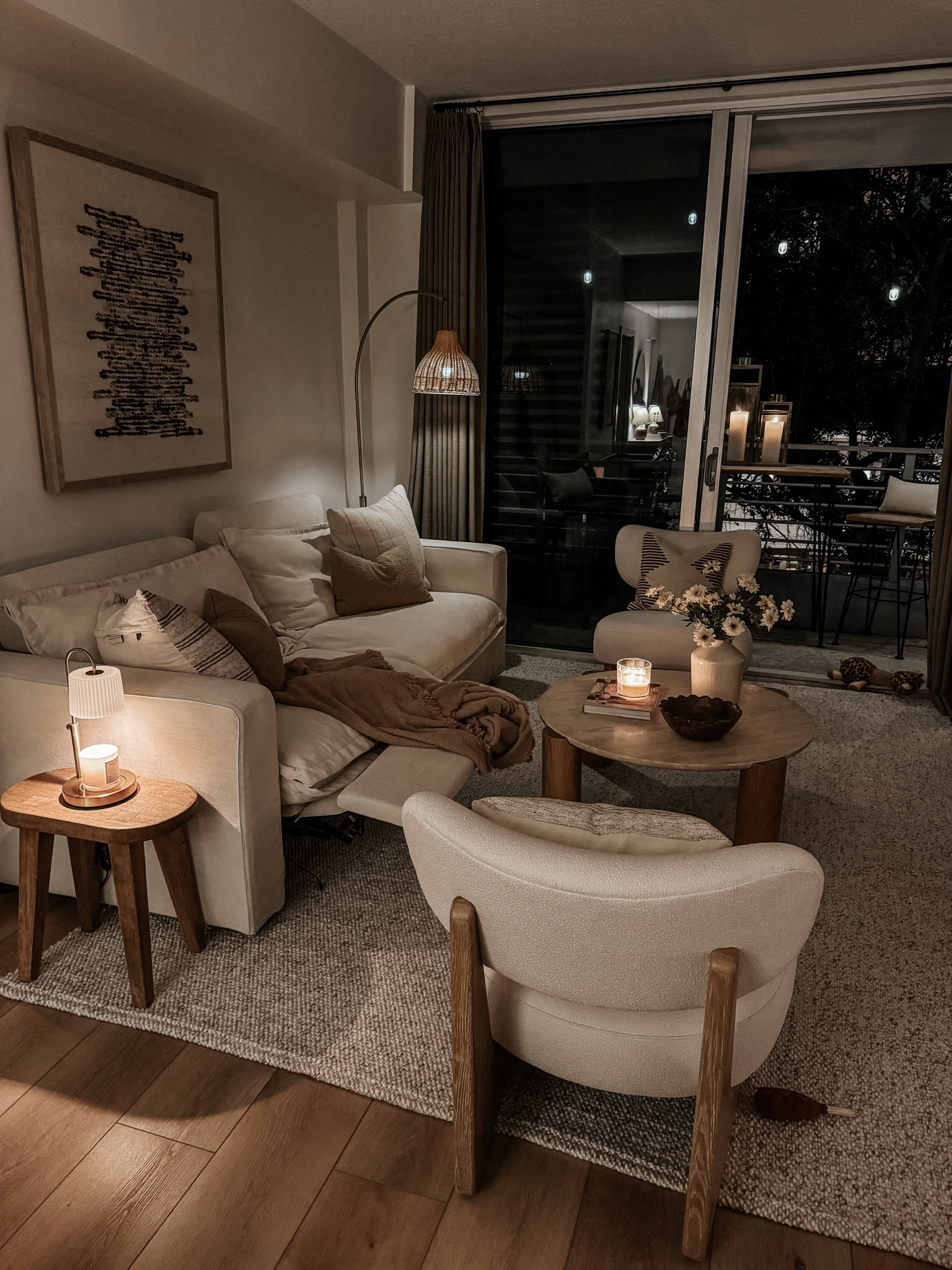 Evening cozy living room view and a sneak peak at the new area rug - it’s soooo good!! Already highly recommend. So soft and beautiful. 

#LTKStyleTip #LTKHome