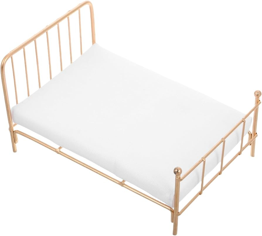 Totority Realistic Iron Frame Miniature Bed 1/12 Scale Dollhouse Bedding Comfortable Queen Size f... | Amazon (US)