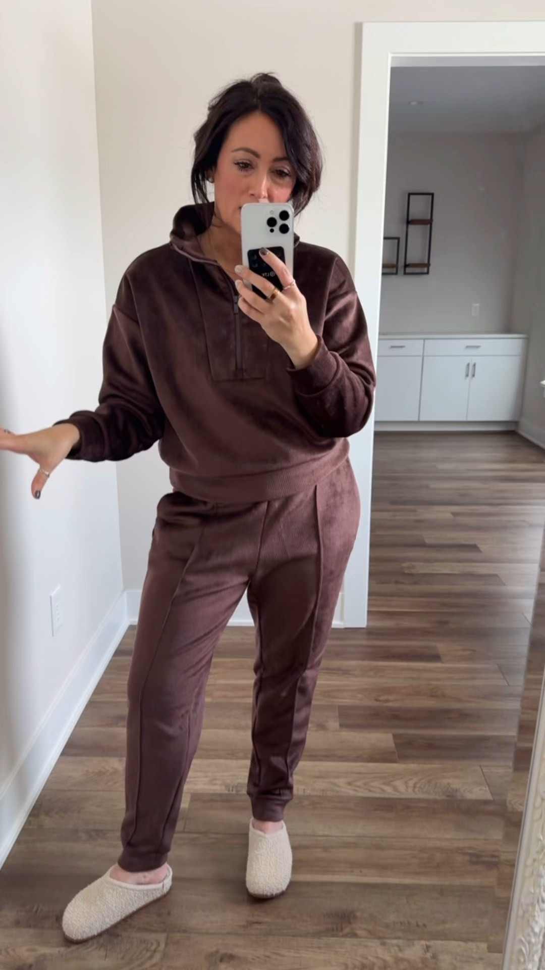 TARGET 🎯 TUESDAY 
• medium top
• medium joggers - weird fit on me 
• clogs run big, size down 


#LTKStyleTip #LTKGiftGuide #LTKootd